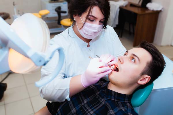 General Dentistry Restoration Options For A Damaged Tooth
